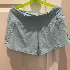 Size 2, 4 inch (long) lululemon speed up short
